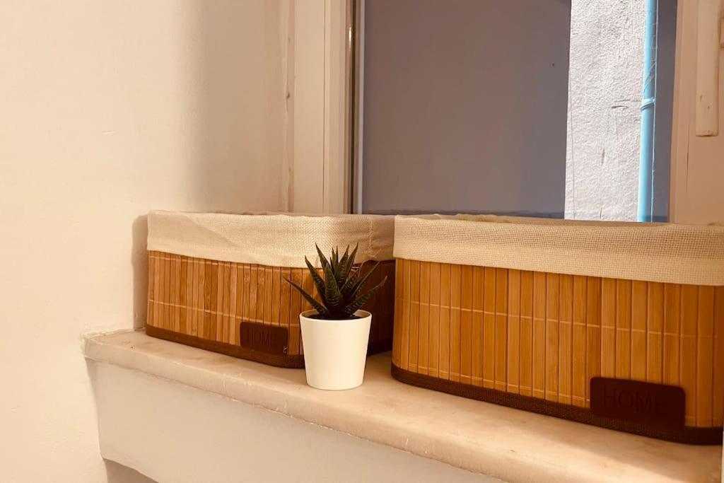 Daisy Apartment 15 Min To Acropolis Атина Екстериор снимка