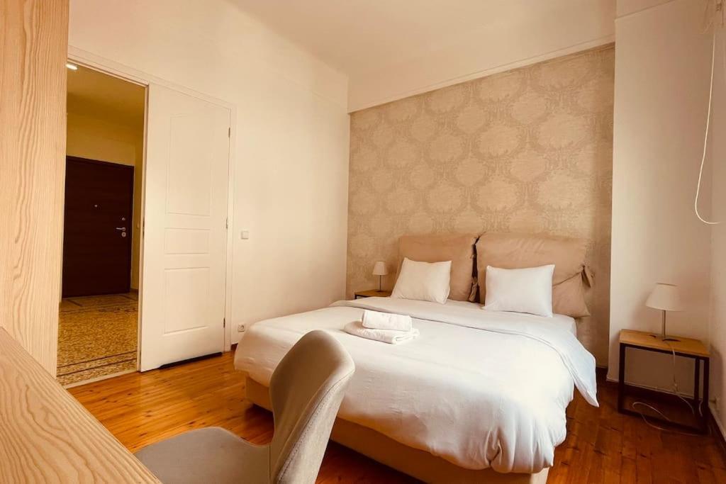 Daisy Apartment 15 Min To Acropolis Атина Екстериор снимка