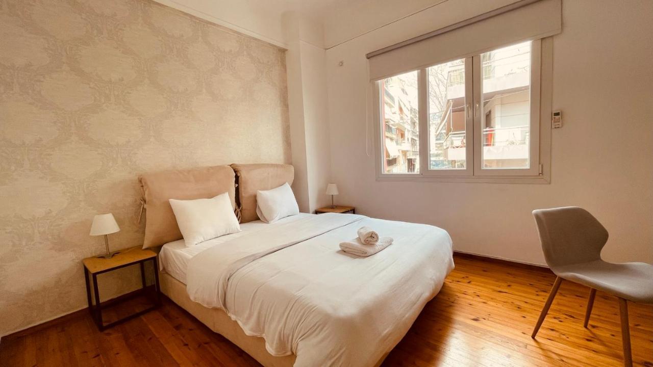 Daisy Apartment 15 Min To Acropolis Атина Екстериор снимка