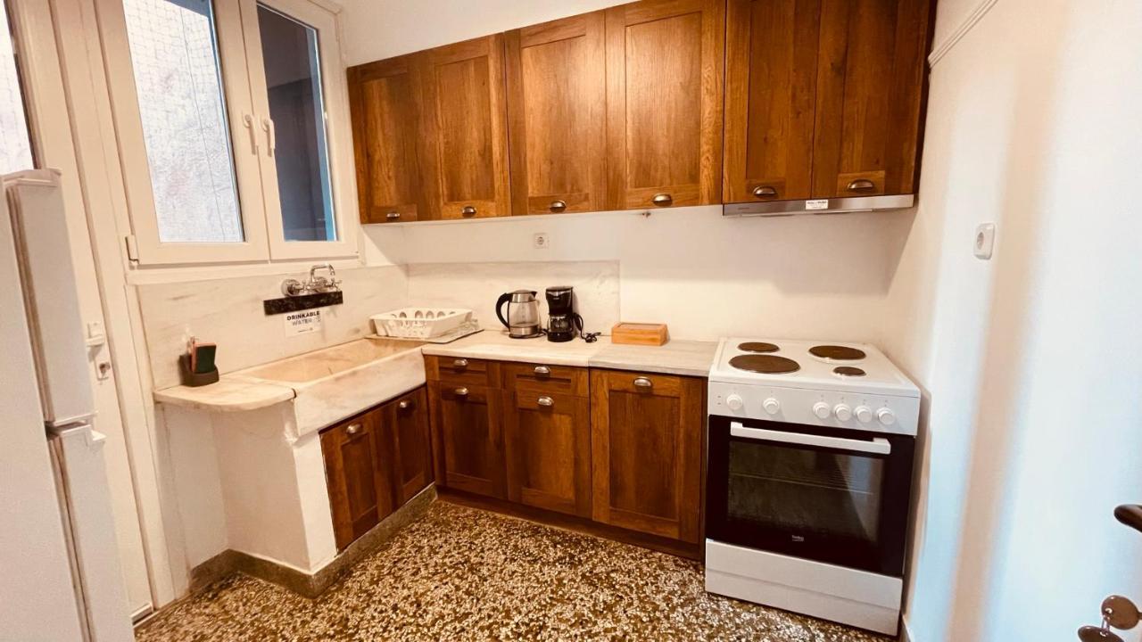 Daisy Apartment 15 Min To Acropolis Атина Екстериор снимка