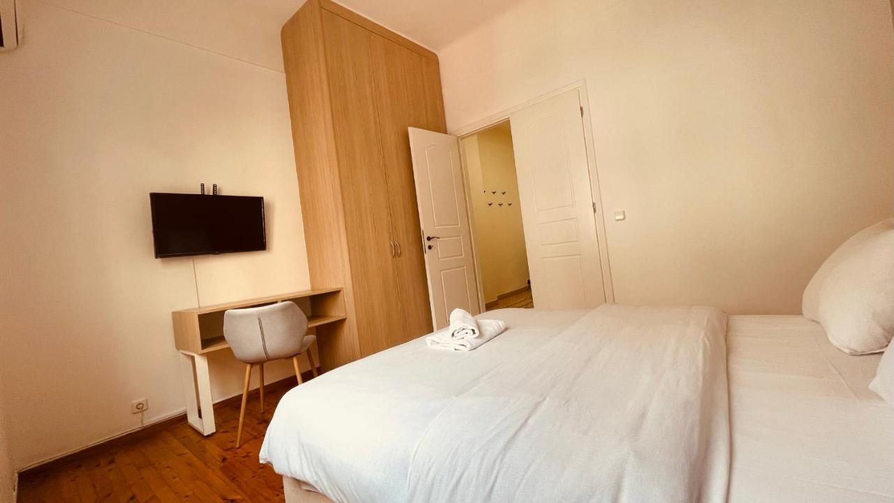 Daisy Apartment 15 Min To Acropolis Атина Екстериор снимка